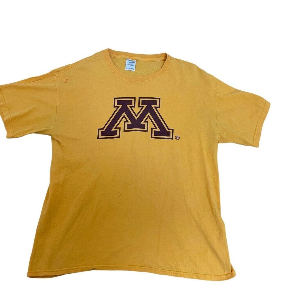University of Minnesota Golden Gophers Size Large Tshirt Sports Tee